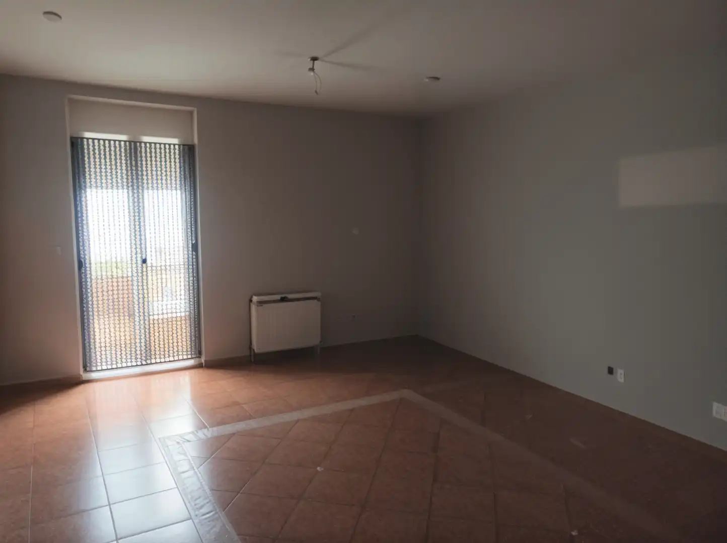 Einfamilien-Reihenhaus zum Verkauf in L'Arboç mit Heizung, Terrasse und Ofen