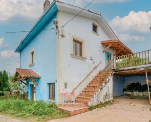 Vista exterior de Casa o xalet en venda en Siero