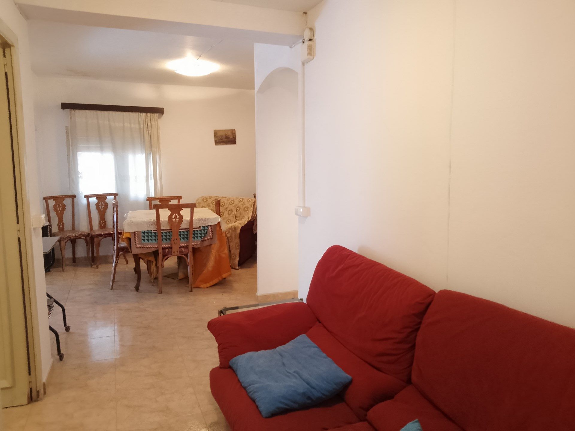 Sala d'estar de Finca rústica en venda en Alcampell amb Terrassa, Traster i Moblat