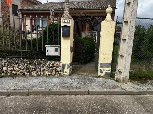 Casa-chalet en Venta en Pinarnegrillo