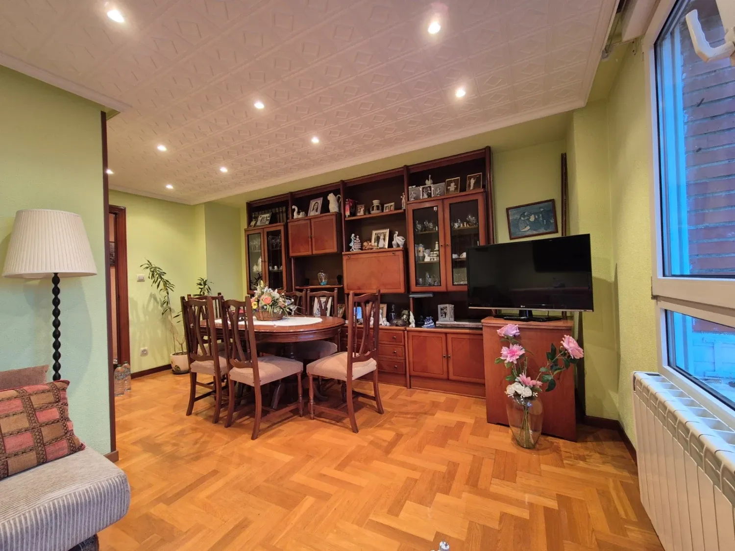 Dining room of Flat to rent in Gijón   with Heating, Furnished and Oven