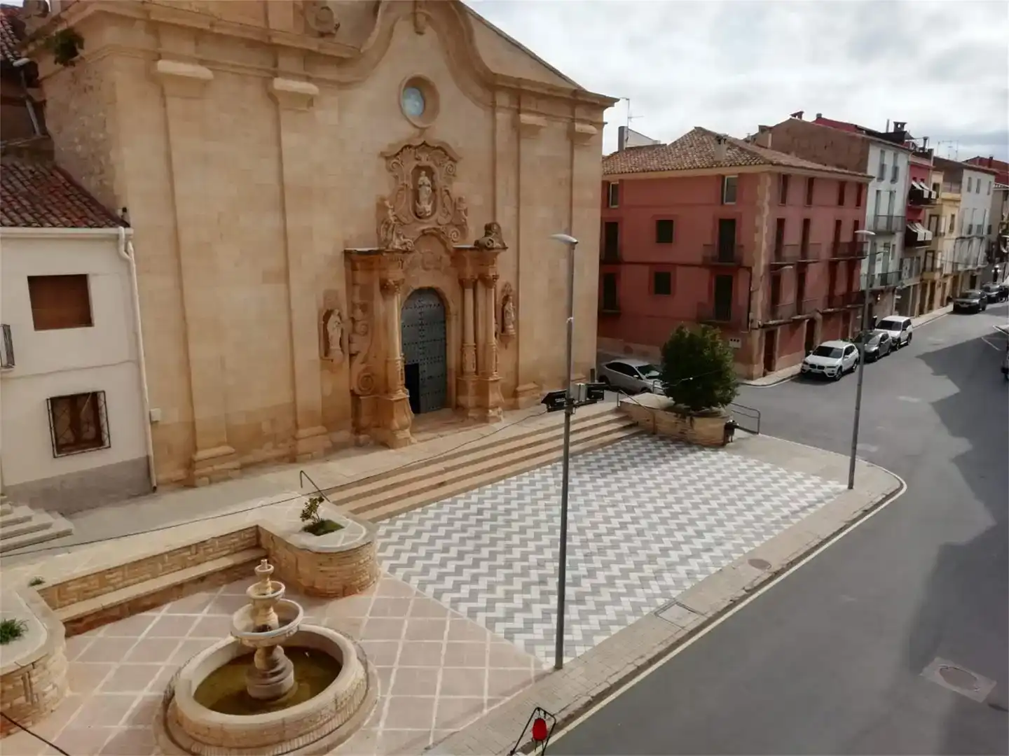 Vista exterior de Casa adosada en venda en Riba-roja d'Ebre