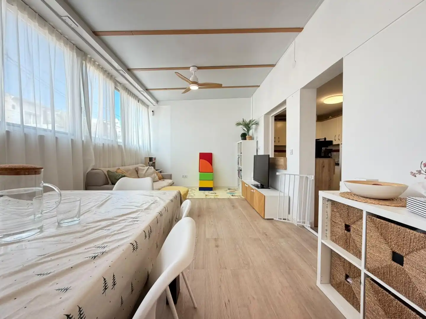 Sala d'estar de Àtic en venda en Alicante / Alacant amb Aire condicionat, Calefacció i Terrassa