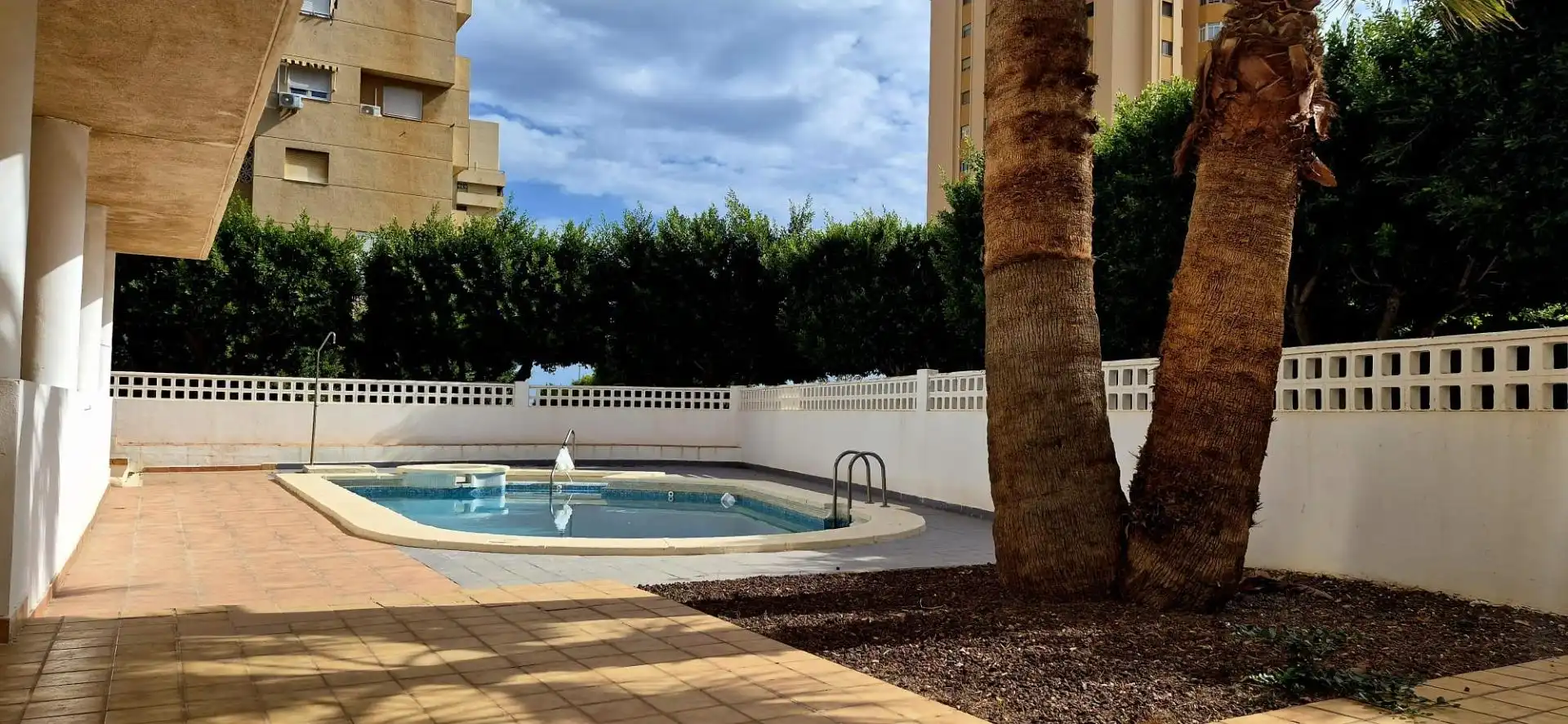 Swimming pool of Flat for sale in Aguadulce