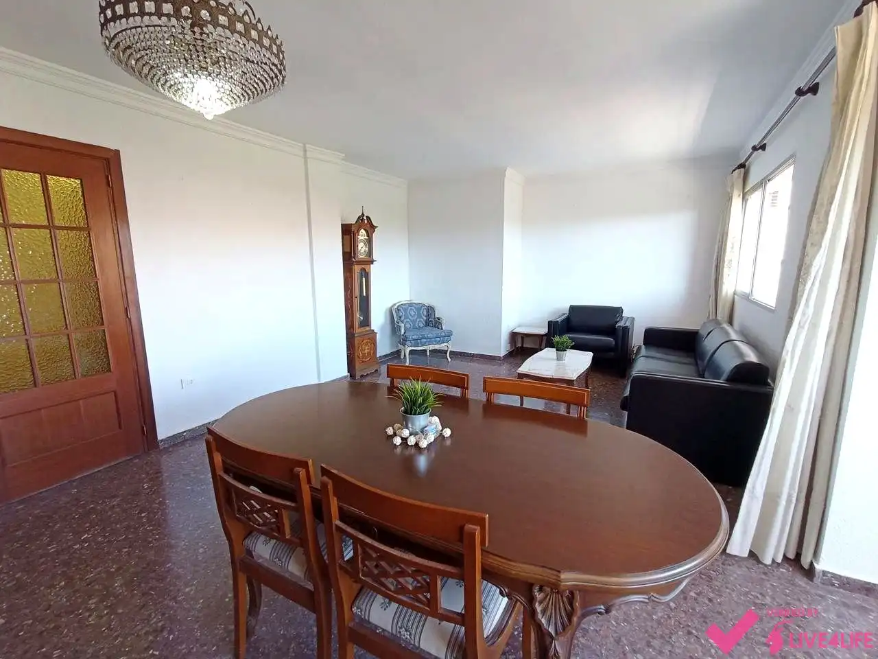 Comedor de Piso de alquiler en Valencia con Aire acondicionado, Terraza y Amueblado