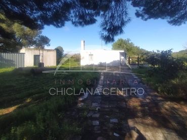 Landhaus mit Garten zum Verkauf in Pelagatos - Pago del Humo
