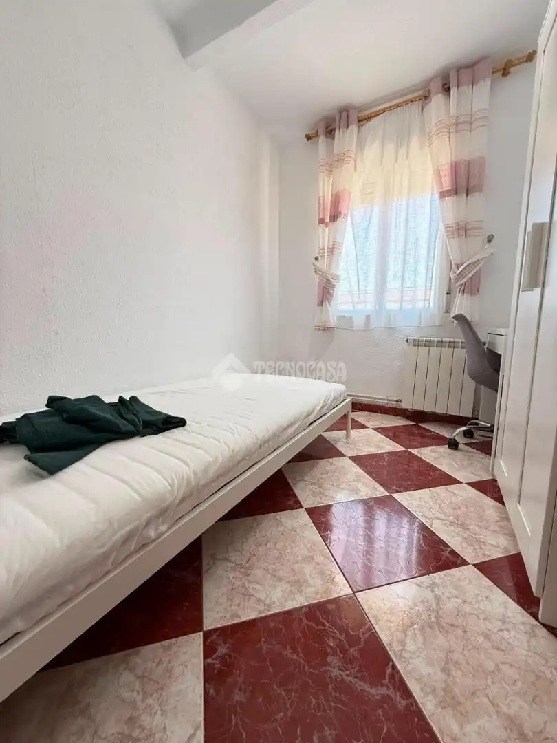 Habitación de Piso de alquiler en Getafe con Aire acondicionado y Calefacción