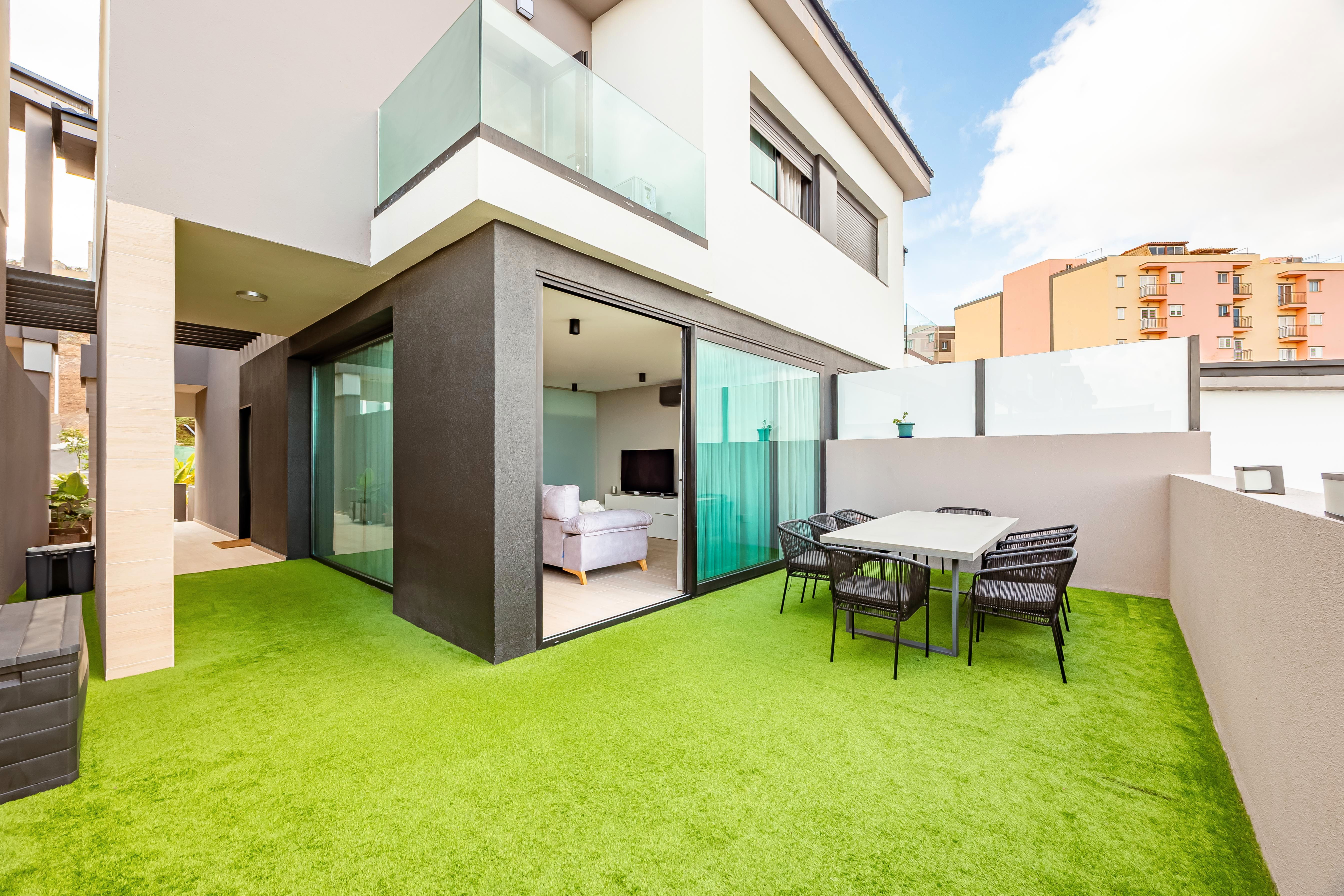 Terrace of House or chalet for sale in Santa María de Guía de Gran Canaria  with Air Conditioner and Terrace