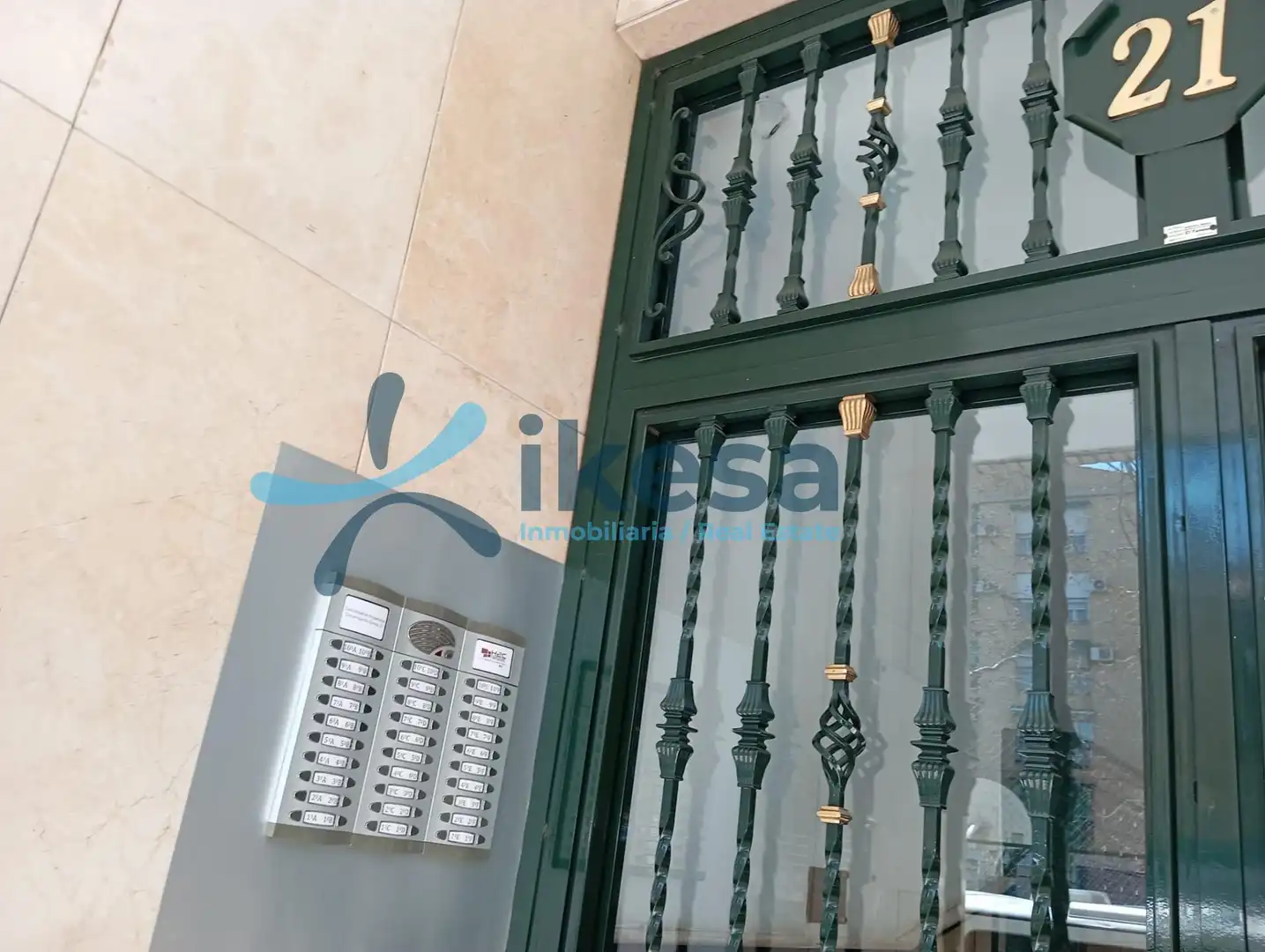 Apartamento en venta en Granada