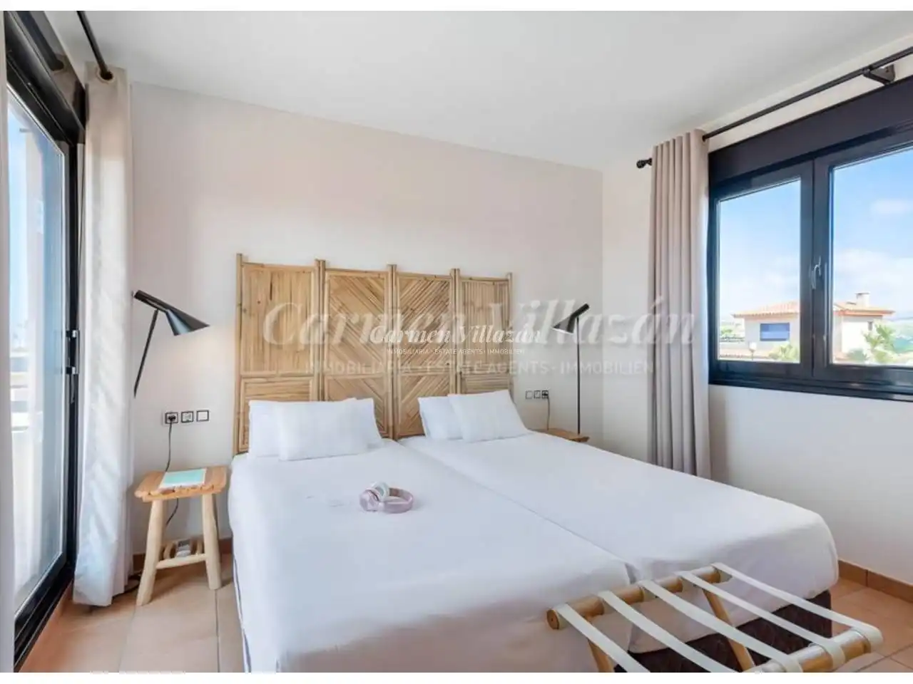 Habitación de Dúplex en venta en La Oliva con Terraza, Balcón y Piscina comunitaria