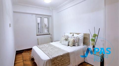 Foto 2 de Piso en venta en Calle Rampa de Sotileza, Centro - Ayuntamiento, Cantabria