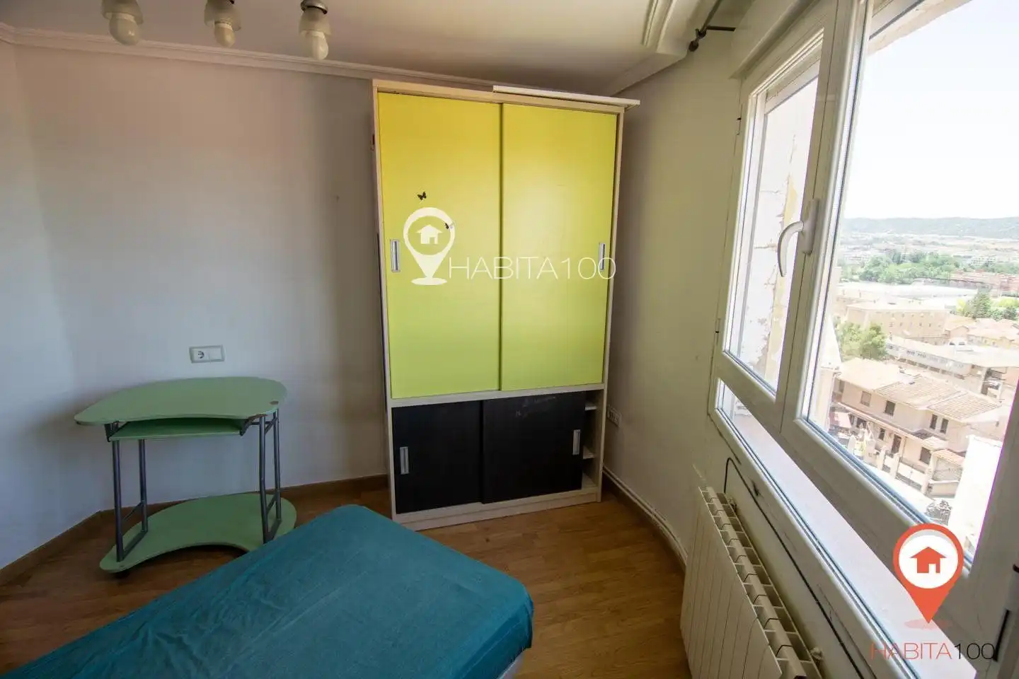 Bedroom of Flat for sale in Cuenca  with Heating