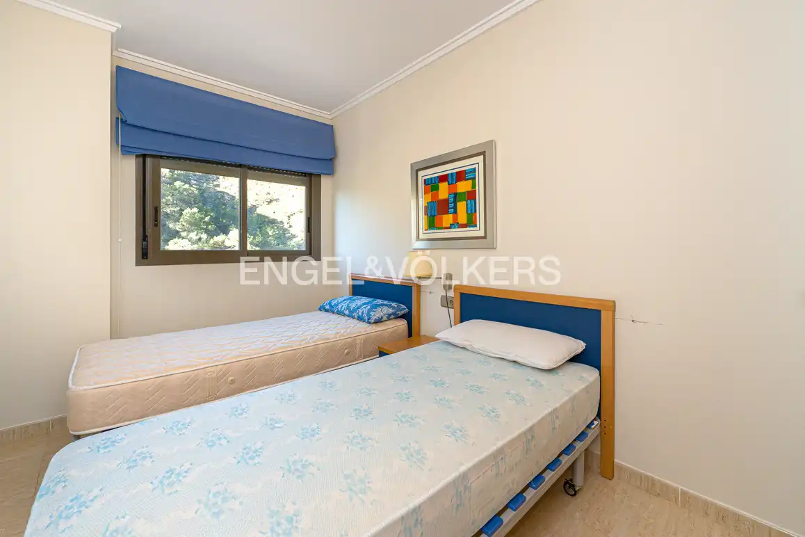 Habitación de Apartamento de alquiler en Villajoyosa / La Vila Joiosa con Aire acondicionado, Terraza y Trastero