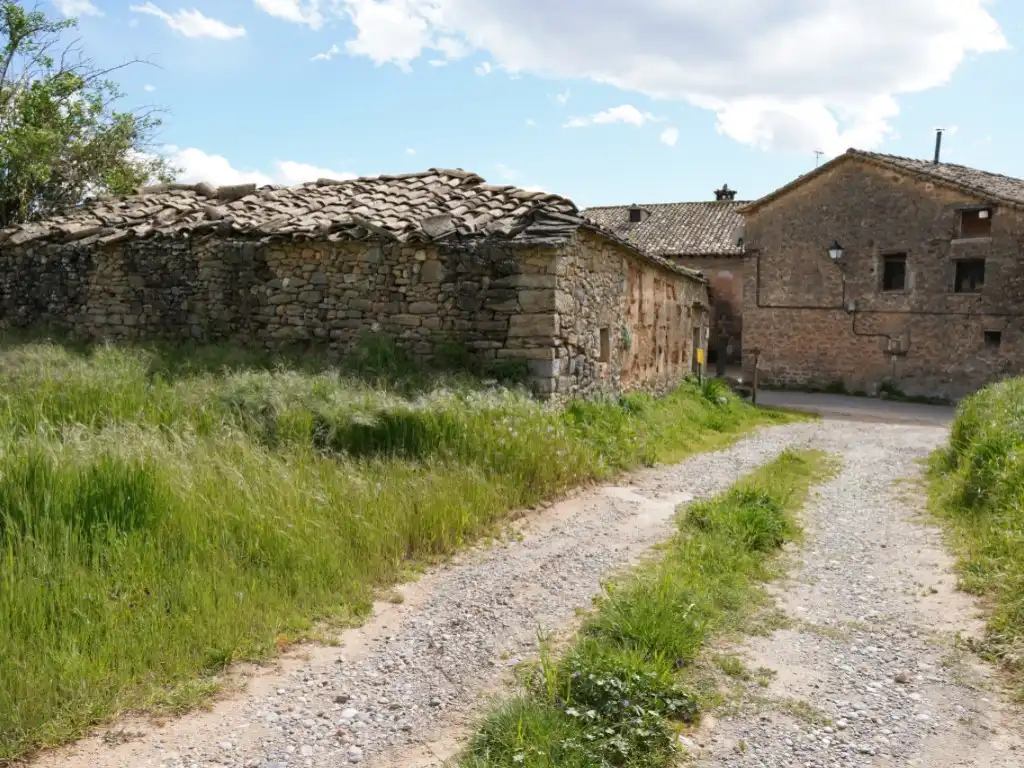 Houses for sale in Calle Unica (Hospitaled), Bárcabo