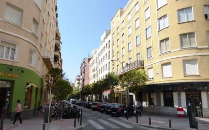 Exterior view of Premises for sale in  Madrid Capital  with Air Conditioner and Heating