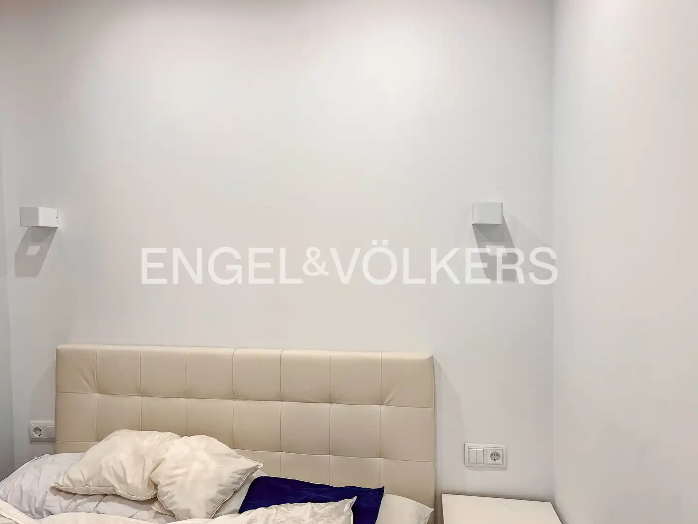 Bedroom of Flat for rent in Barcelona  with Heating and Balcony