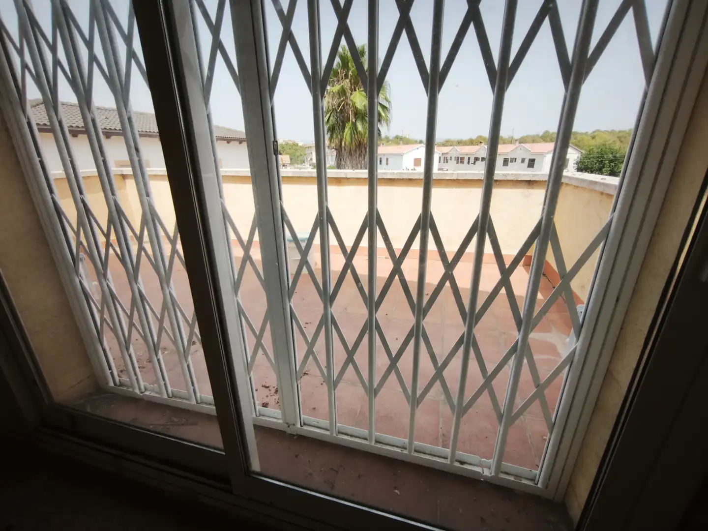 Vista exterior de Casa o xalet en venda en El Vendrell amb Aire condicionat, Calefacció i Jardí privat