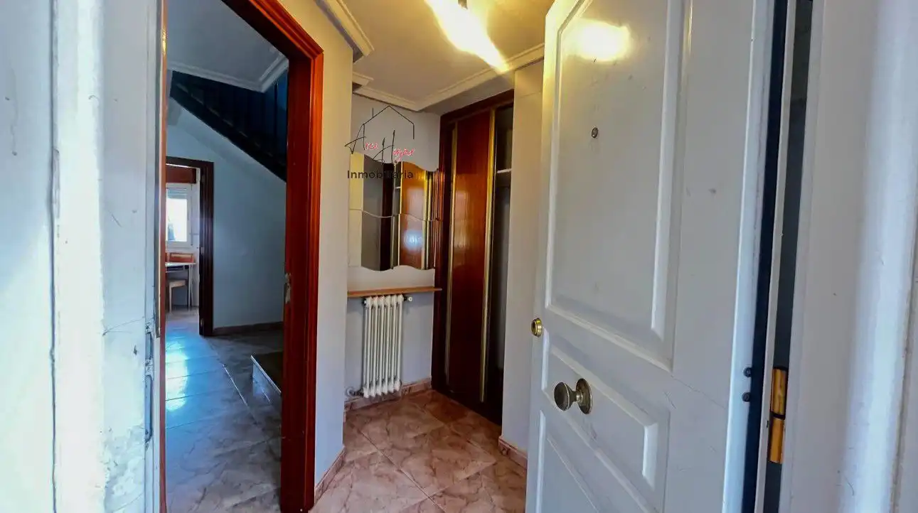 Haus oder Chalet zum Verkauf in Villamayor mit Heizung, Parkett und Terrasse
