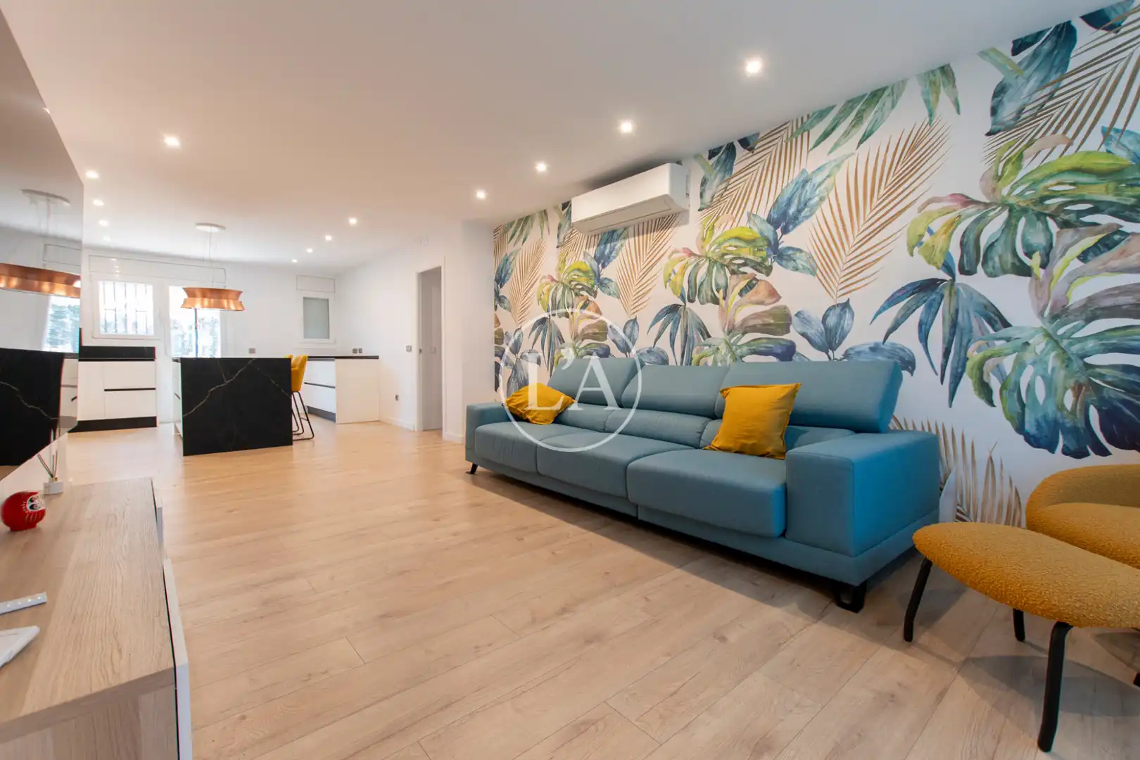 Wohnzimmer von Einfamilien-Reihenhaus zum Verkauf in Cambrils mit Klimaanlage, Heizung und Privatgarten