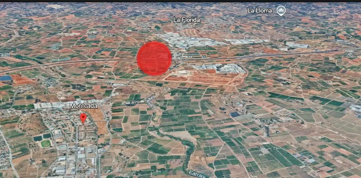 Terreny industrial en venda en Moncada