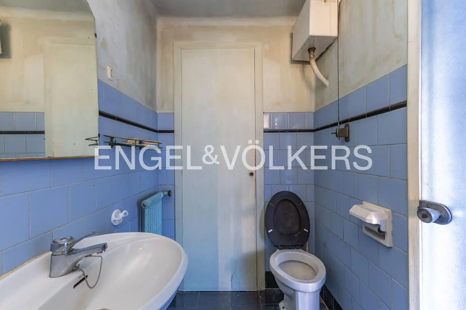 Baño de Casa adosada en venta en Sabadell con Aire acondicionado, Calefacción y Terraza