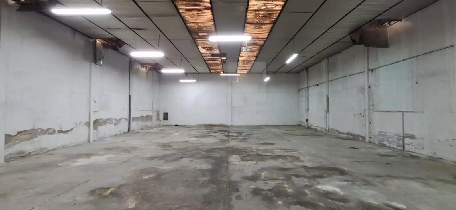 Industrial buildings for sale in Valencia