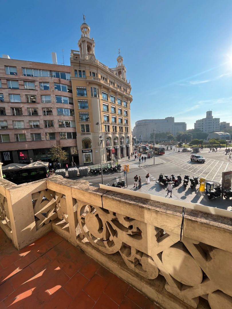 Vista exterior de Oficina de alquiler en  Barcelona Capital con Aire acondicionado, Calefacción y Terraza