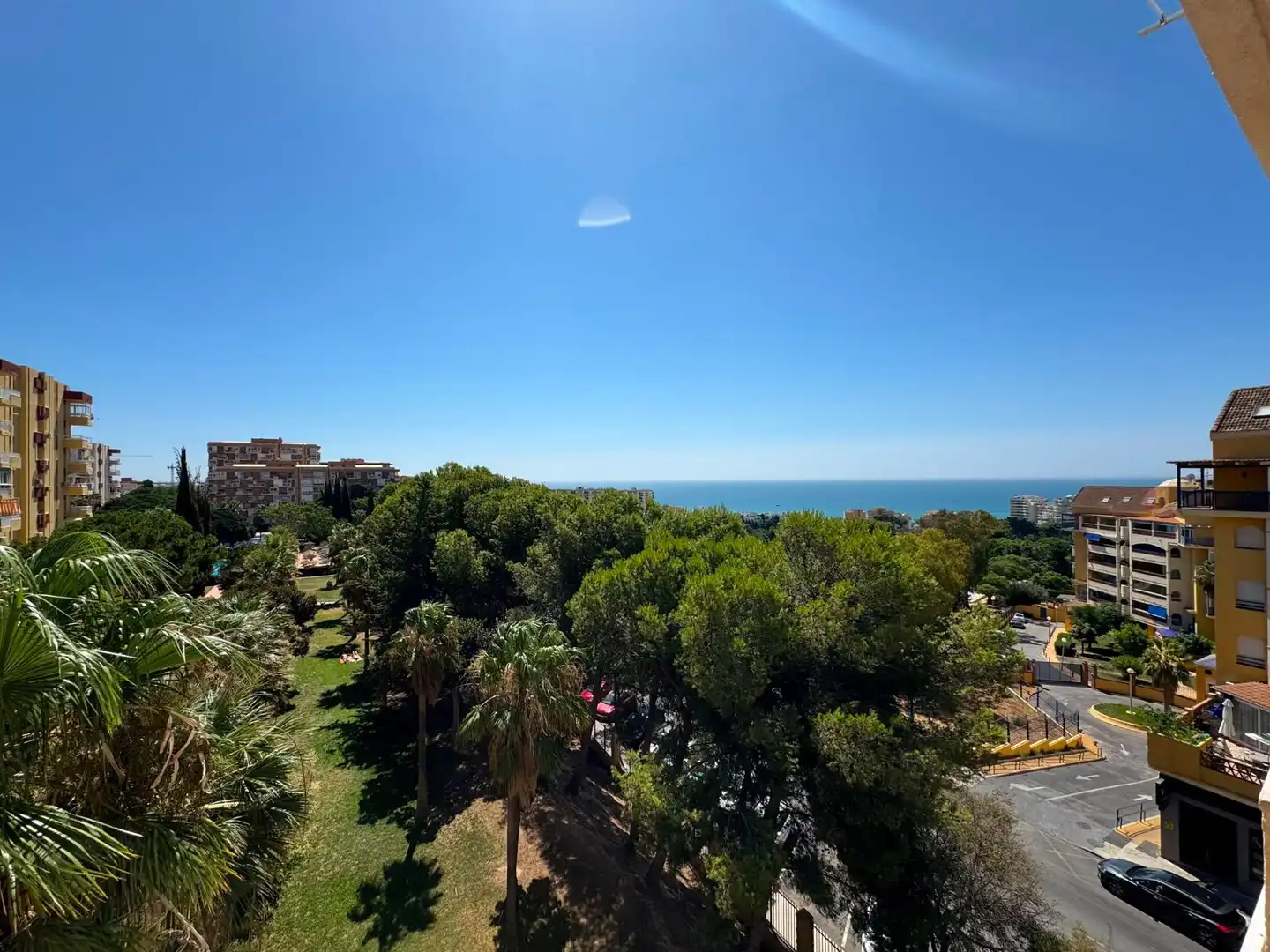 Garden of Study for rent in Benalmádena  with Air Conditioner, Terrace and Furnished