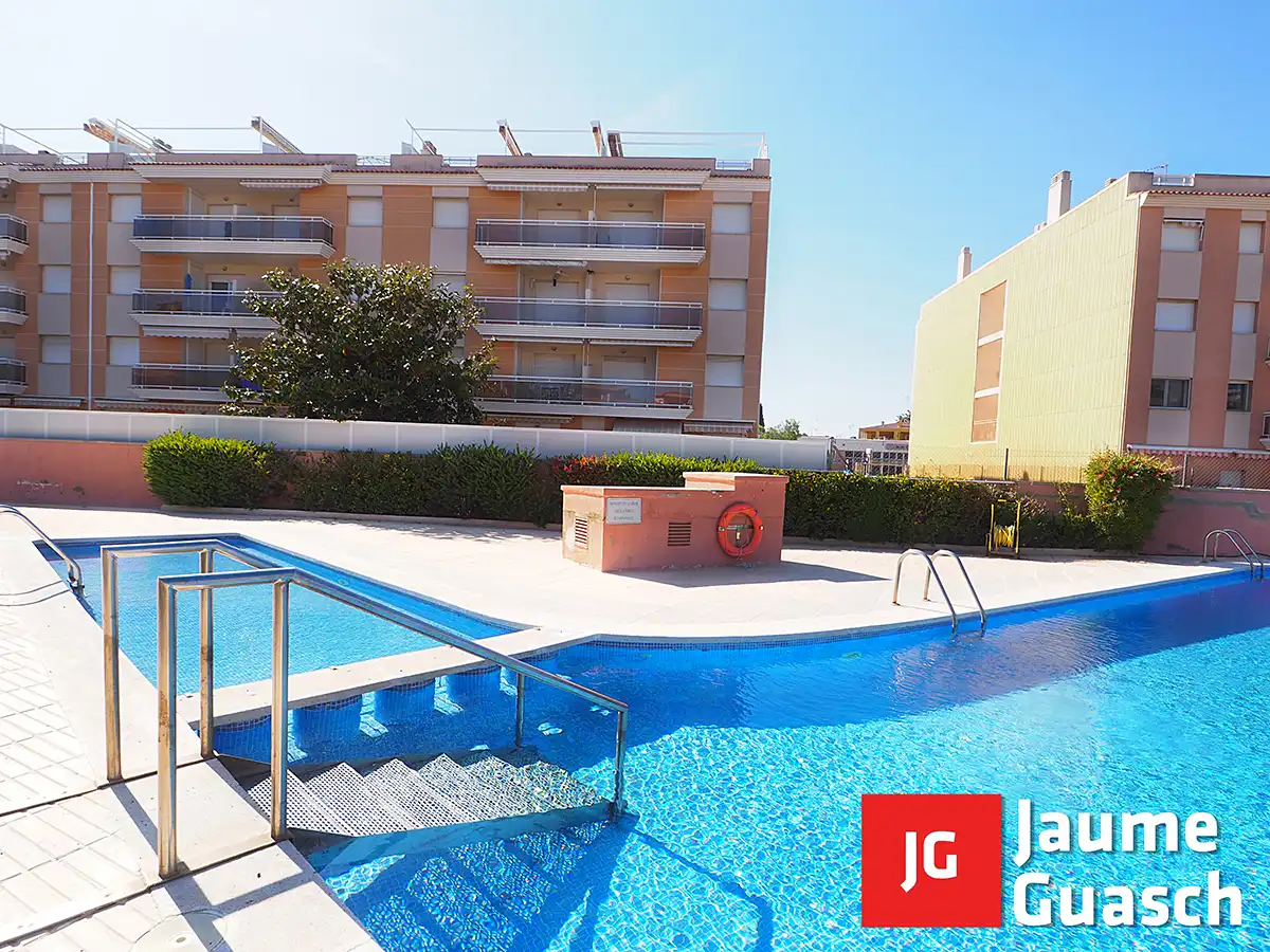 Apartamento en venta en N-340, 152, Barri Marítim