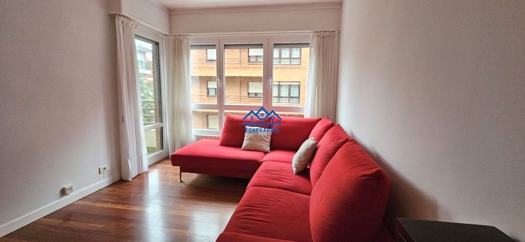 Living room of Flat to rent in Getxo   with Heating