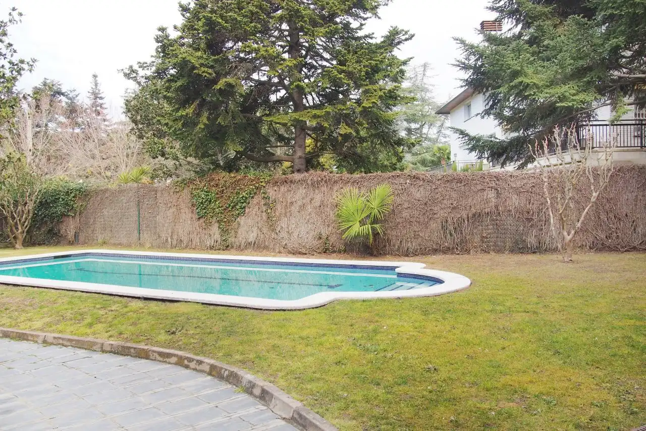 Houses for rent in Carrer de Villà, Golf - Can Trabal