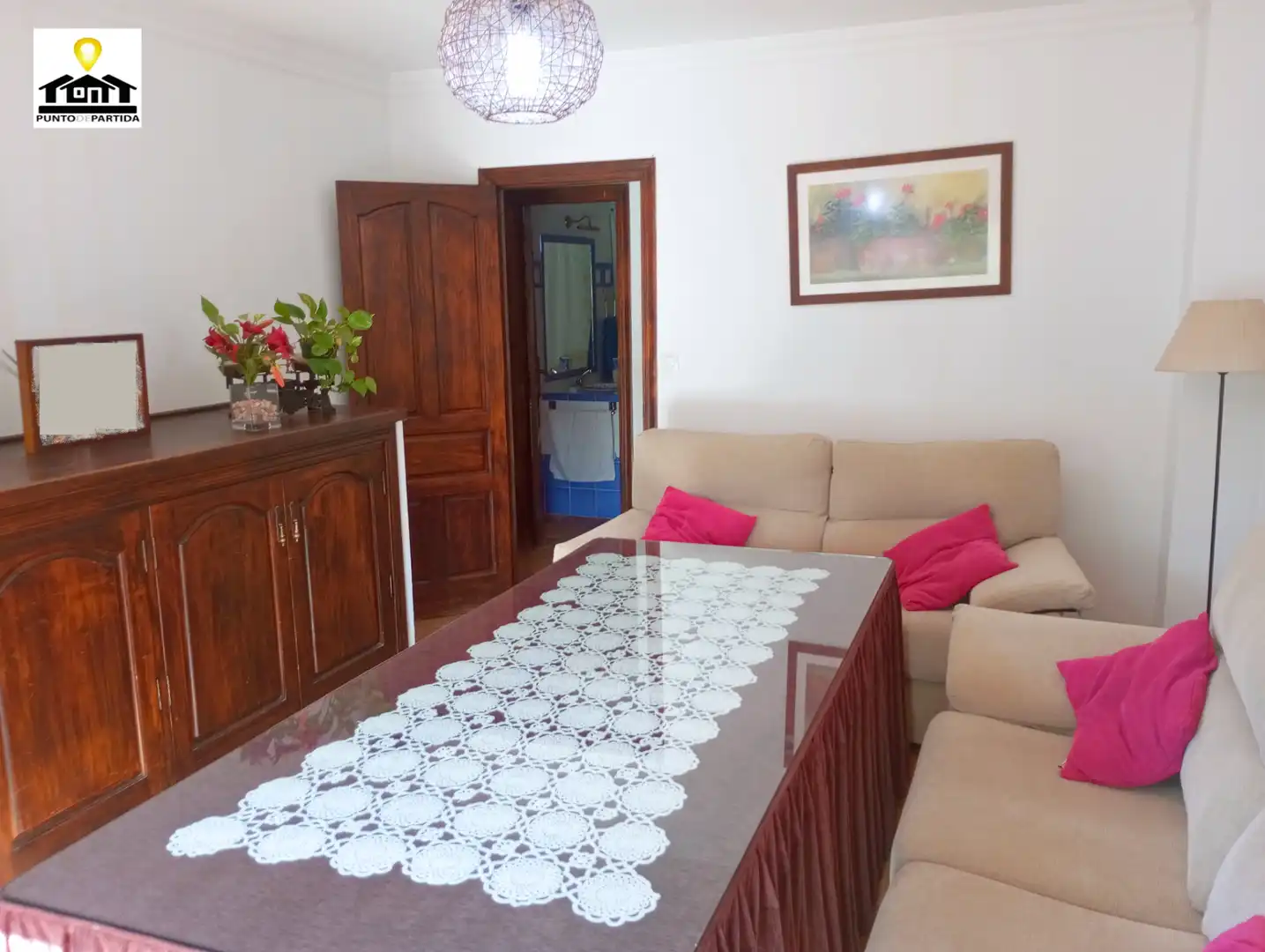 Sala de estar de Casa o chalet en venta en Carmona con Aire acondicionado, Jardín privado y Terraza