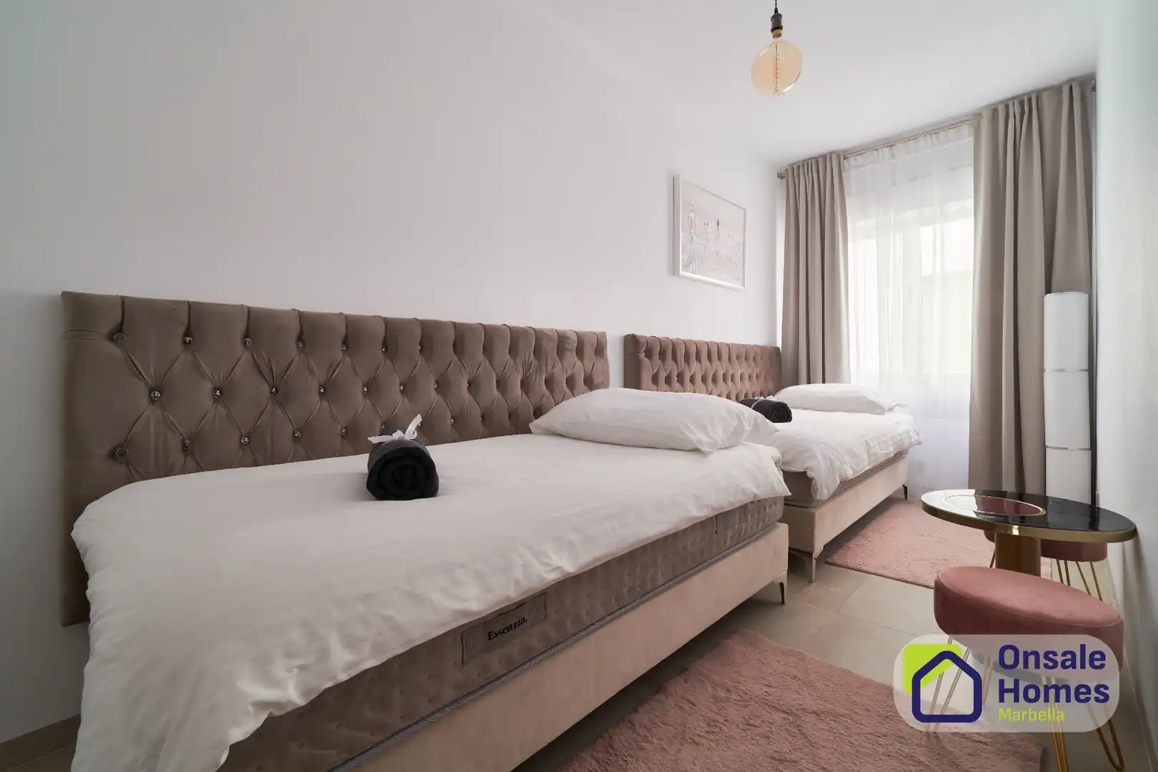 Habitación de Piso en venta en Marbella con Aire acondicionado, Terraza y Balcón