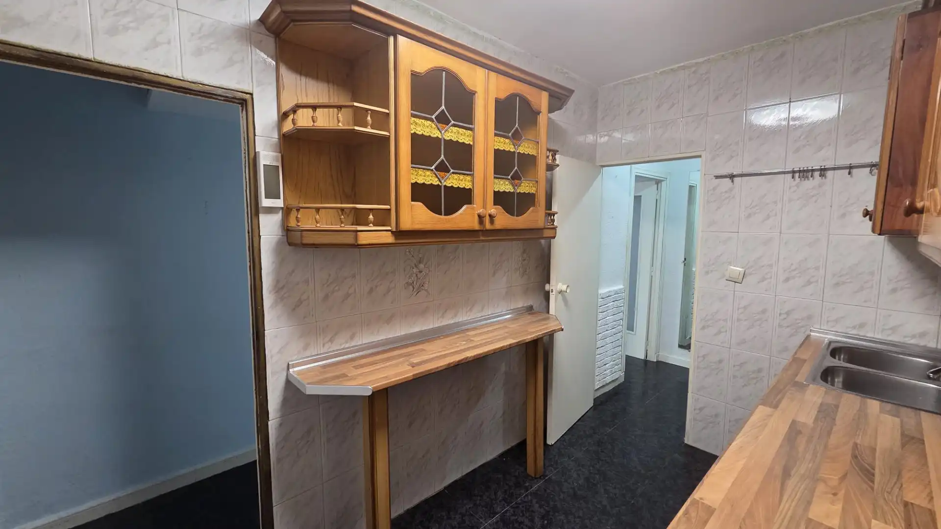 Cocina de Piso en venta en Parla con Calefacción, Internet y Alarma
