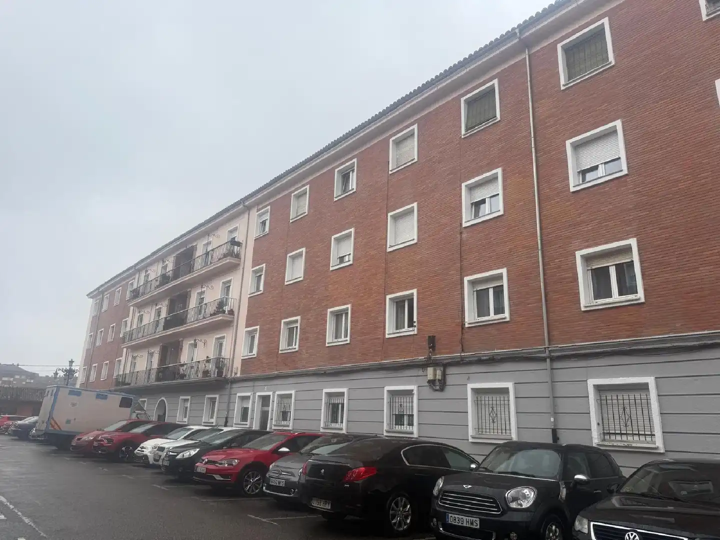 Vista exterior de Pis en venda en Oviedo 