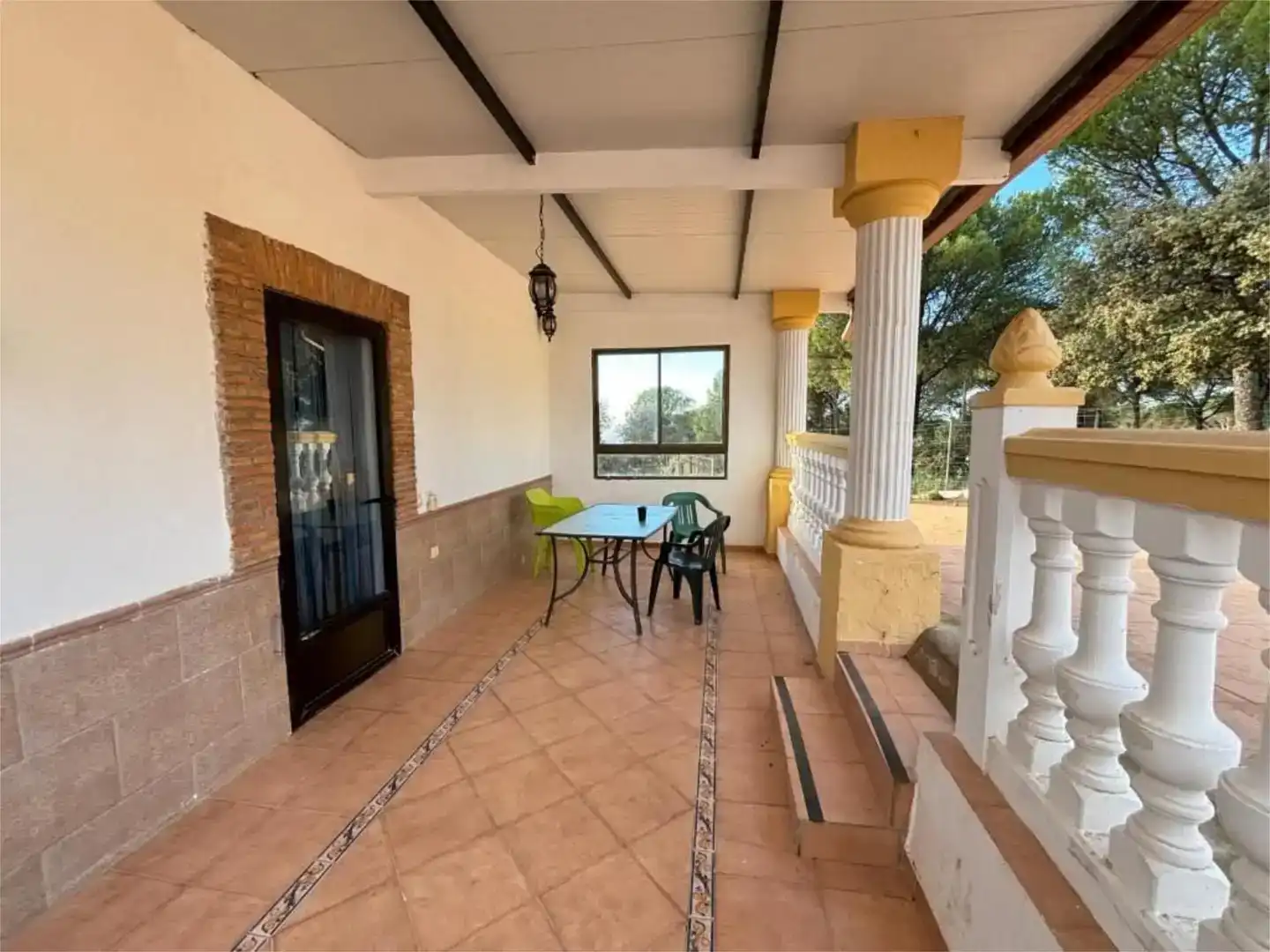 Terrasse von Wohnung zur Miete in Andújar mit Klimaanlage, Privatgarten und Schwimmbad