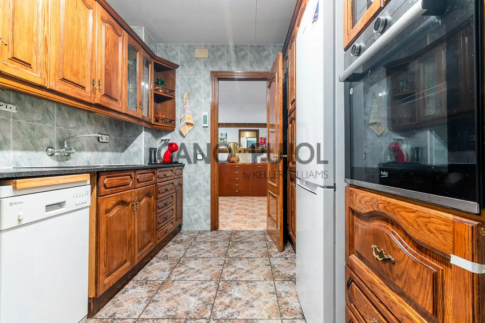 Kitchen of Buildings for sale in Rubí