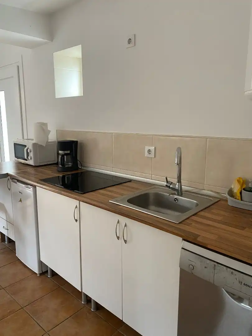 Cuina de Casa o xalet de lloguer en Santiago de Compostela  amb Moblat i Es permeten mascotes
