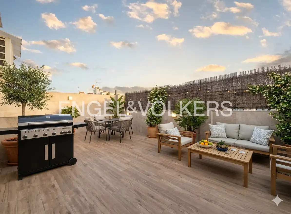 Terraza de Casa o chalet en venta en Vilanova i la Geltrú con Aire acondicionado, Calefacción y Terraza