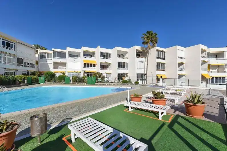 Exterior view of Study for sale in San Bartolomé de Tirajana  with Terrace, Furnished and TV