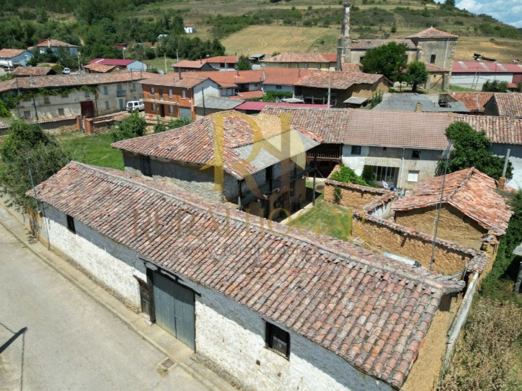 Casa o xalet en venda a Gradefes
