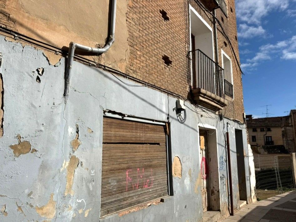 Vista exterior de Piso en venta en Calahorra