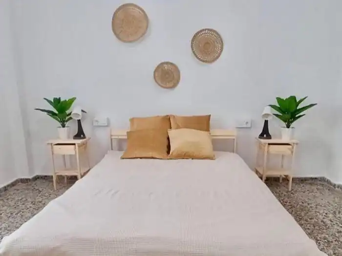 Dormitori de Planta baixa en venda en Almussafes amb Terrassa i Moblat