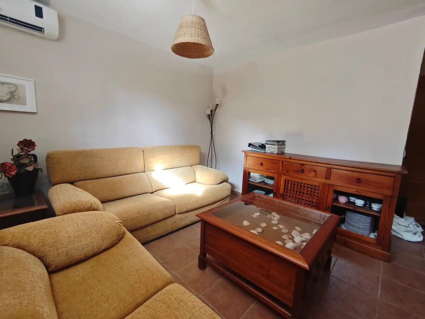 Sala d'estar de Casa o xalet de lloguer en Sevilla la Nueva amb Aire condicionat, Calefacció i Terrassa