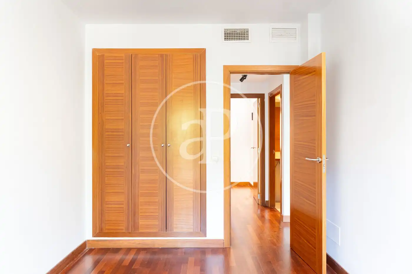 Flat for rent in  Palma de Mallorca  with Air Conditioner, Heating and Terrace