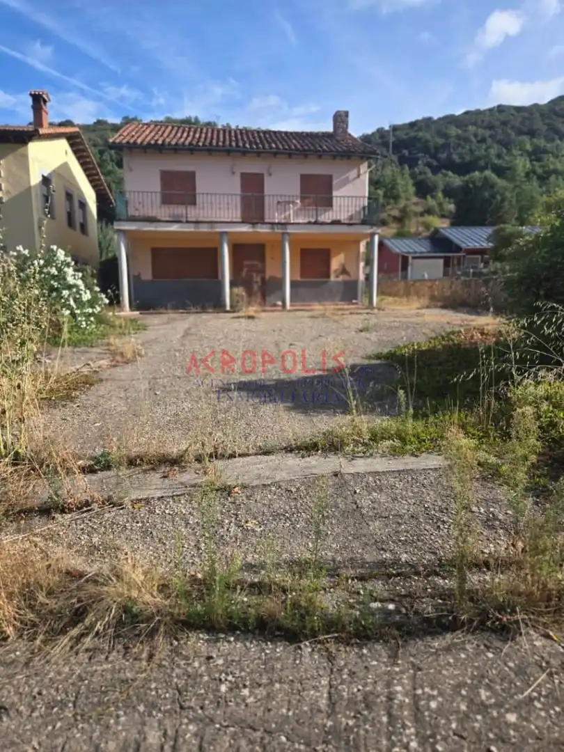 Casa en venda a La Pola de Gordón, imagen 3