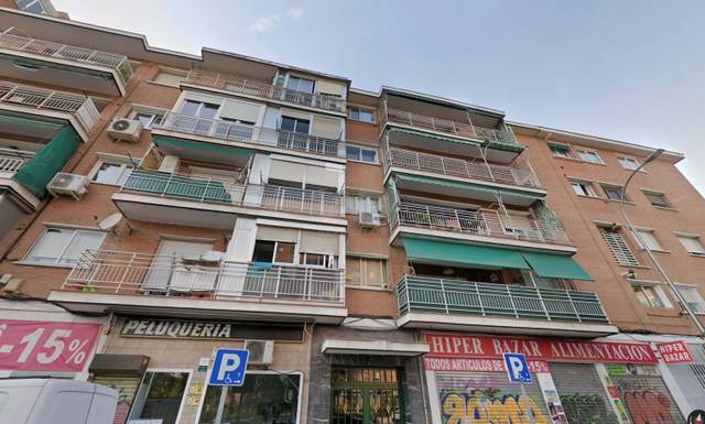 Piso en Venta en Calle De Fenelón, 16 en Canillejas