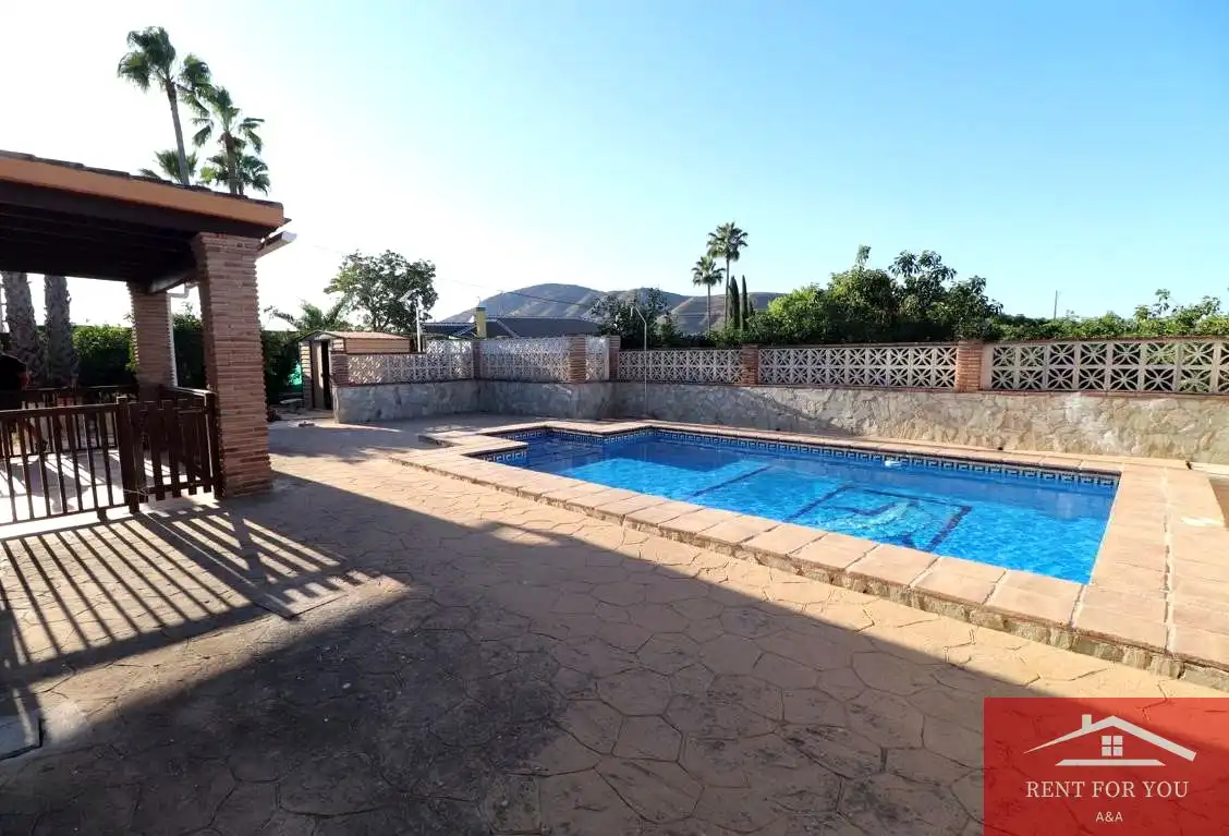 Casa con piscina en alquiler en Centro, imagen 6