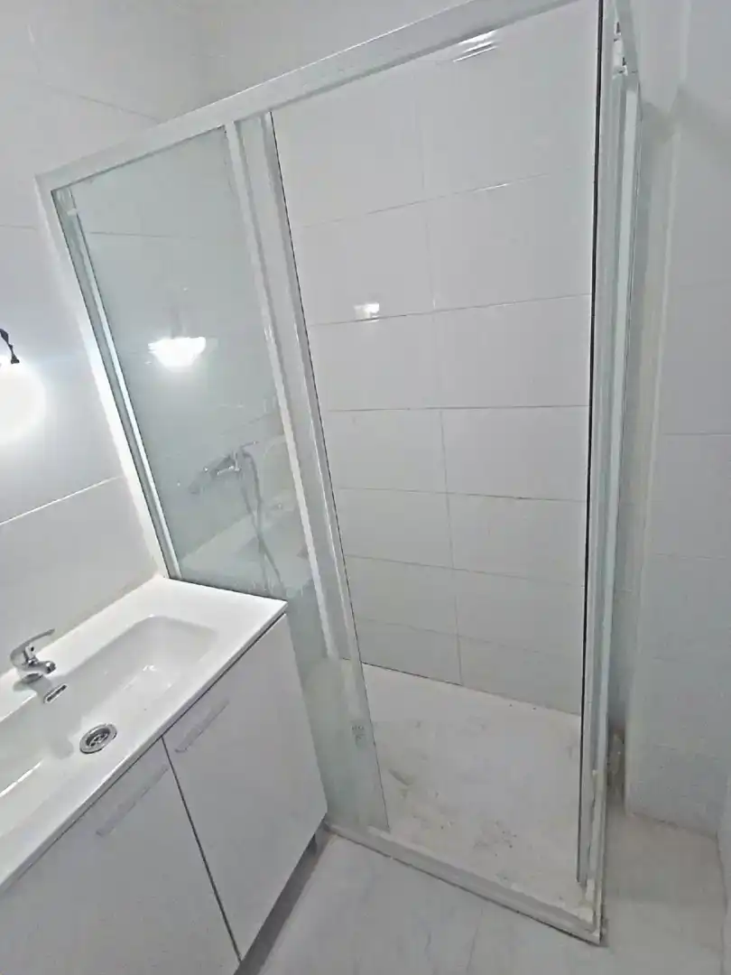 Bany de Pis en venda en Sevilla