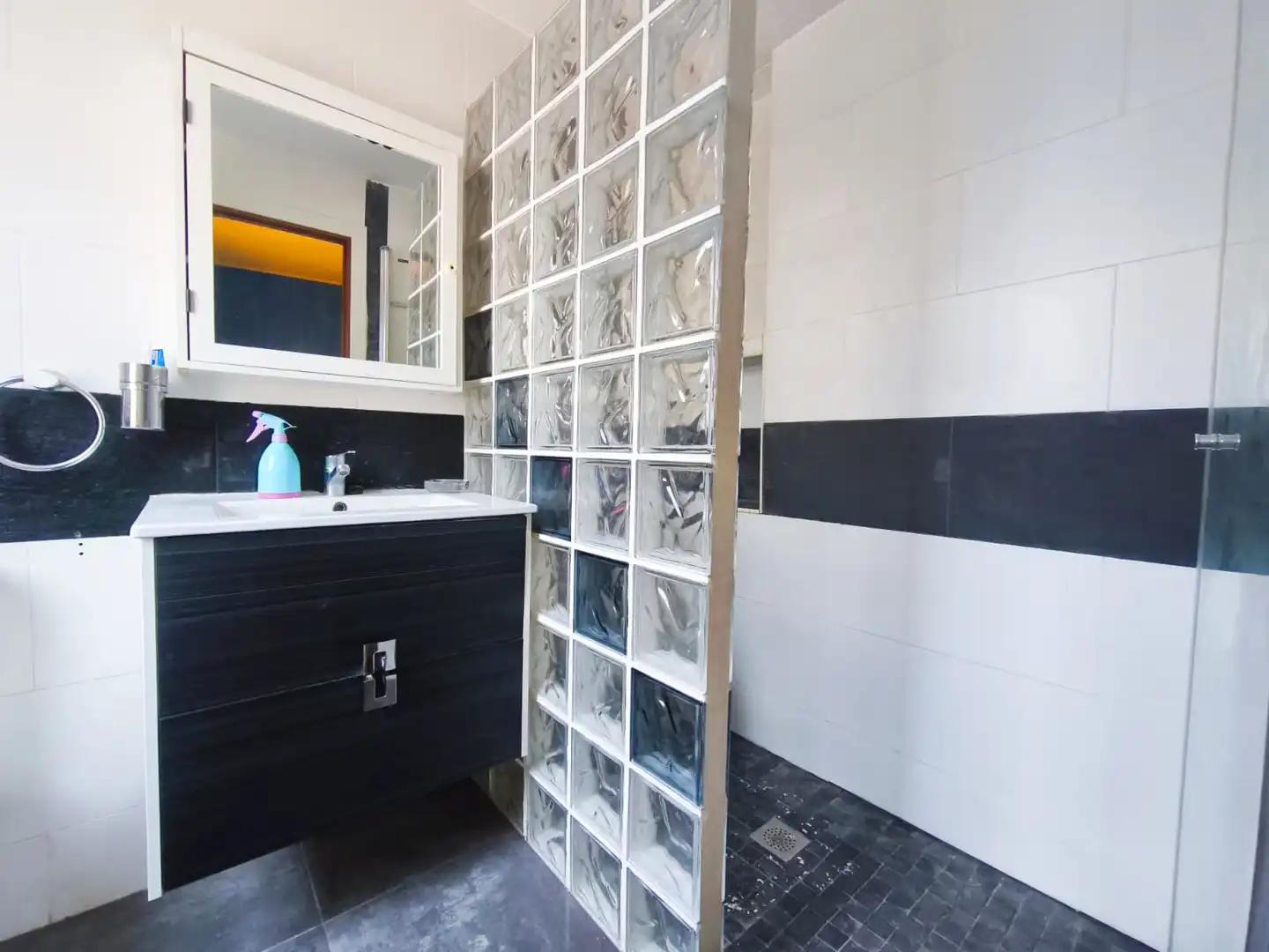 Baño de Piso en venta en Lloret de Mar con Calefacción, Jardín privado y Terraza